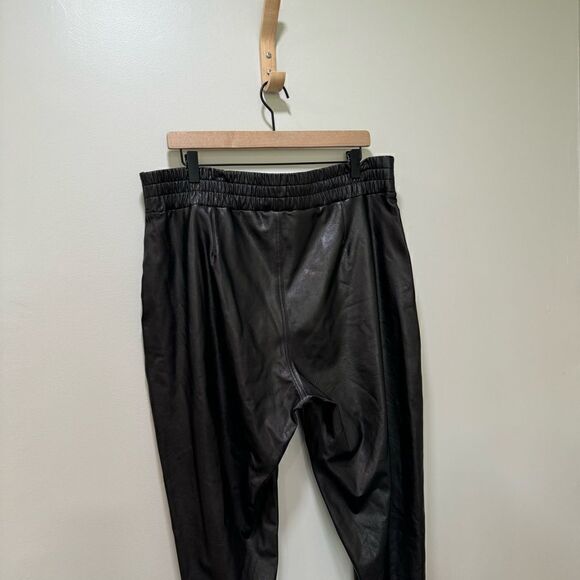 Spanx Leather Like Joggers Pants sz 1X - Picture 10 of 10